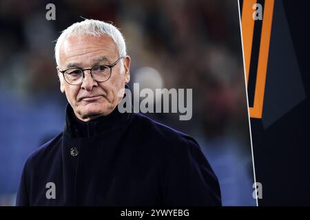 Roma, Italia. 12 dicembre 2024. Claudio Ranieri allenatore della Roma guarda durante la fase UEFA Europa League, League, partita di calcio 6 tra AS Roma e SC Braga il 12 dicembre 2024 allo Stadio Olimpico di Roma. Crediti: Federico Proietti / Alamy Live News Foto Stock