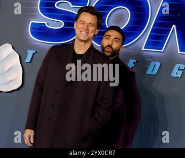 Londra, Regno Unito. 10 dicembre 2024. Jim Carrey e Lee Majdoub partecipano alla Sonic the Hedgehog 3 UK Premiere al Cineworld di Leicester Square. (Foto di Cat Morley/SOPA Images/Sipa USA) credito: SIPA USA/Alamy Live News Foto Stock