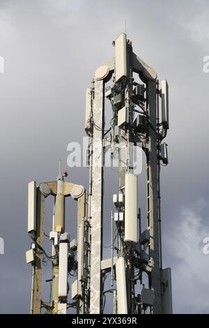 Torri di comunicazione Foto Stock