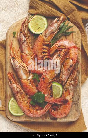 Langoustines fritte, australiano, lime ed erbe aromatiche, spezie, fatte in casa, niente persone Foto Stock