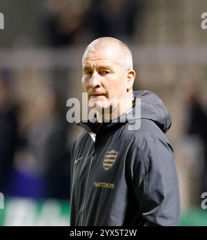 13 dicembre 2024; Salford Community Stadium, Salford, Lancashire, Inghilterra; Investec Champions Cup Rugby, sale Sharks Versus Racing 92; Racing 92 allenatore Stuart Lancaster Foto Stock