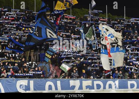 Pisa, Italia. 13 dicembre 2024. Tifosi Pisa durante AC Pisa vs SSC Bari, partita italiana di serie B a Pisa, Italia, 13 dicembre 2024 crediti: Agenzia fotografica indipendente/Alamy Live News Foto Stock