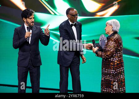 Kigali, Ruanda. 13 dicembre 2024. Kagamé Paul, Président del Ruanda, BEN SULAYEM Mohammed, presidente della FIA, MOUTON Michele, ritratto durante la cerimonia di premiazione FIA 2024, il 13 dicembre 2024 alla BK Arena, a Kigali, Ruanda - foto Julien Delfosse/DPPI credito: DPPI Media/Alamy Live News Foto Stock