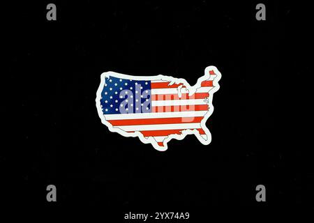Bandiera della mappa degli Stati Uniti d'America su sfondo nero Foto Stock