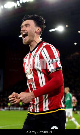 Kieffer Moore dello Sheffield United festeggia dopo aver segnato contro Plymouth Argyle dal punto di rigore durante il match per il titolo Sky Bet a Bramall Lane, Sheffield. Data foto: Sabato 14 dicembre 2024. Foto Stock