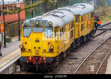 Una coppia di locomotive diesel ex-Network Rail classe 31 conservate accoppiate come una coppia di lavoro multipla. Gala diesel della Weardale Railway, 2019 Foto Stock