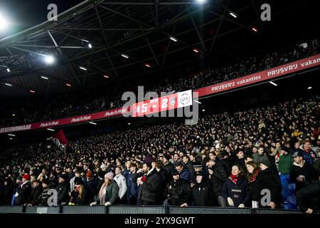 Rotterdam, Paesi Bassi. 14 dicembre 2024. Rotterdam - il punteggio del sedicesimo round della stagione Eredivisie 2024/2025. La partita è ambientata tra Feyenoord e Heracles Almelo allo Stadion Feijenoord De Kuip il 14 dicembre 2024 a Rotterdam, Paesi Bassi. Credito: Foto Box to Box/Alamy Live News Foto Stock