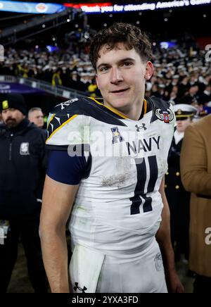 Landover, MD, Stati Uniti. 14 dicembre 2024. Navy Midshipmen QB #11 Blake Horvath dopo una partita di football NCAA tra la United States Naval Academy e la United States Military Academy al Northwest Stadium di Landover, MD. Justin Cooper/CSM/Alamy Live News Foto Stock