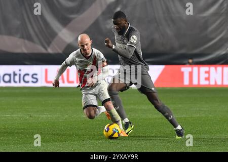 Madrid, Madrid, Spagna. 14 dicembre 2024. 22 ANTONIO RÃÅ“DIGER del Real Madrid CF durante la partita LaLiga EA Sports tra Rayo Vallecano de Madrid 3 vs Real Madrid CF 3 allo stadio de Vallecas il 14 dicembre 2024 a Madrid in Spagna. (Immagine di credito: © Oscar Manuel Sanchez/ZUMA Press Wire) SOLO PER USO EDITORIALE! Non per USO commerciale! Foto Stock