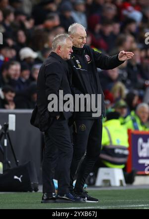 Sheffield, Regno Unito. 14 dicembre 2024. Chris Wilder manager dello Sheffield United e Alan Knill Sheffield United assistente allenatore durante lo Sky Bet Championship match a Bramall Lane, Sheffield. Il credito per immagini dovrebbe essere: Simon Bellis/Sportimage Credit: Sportimage Ltd/Alamy Live News Foto Stock