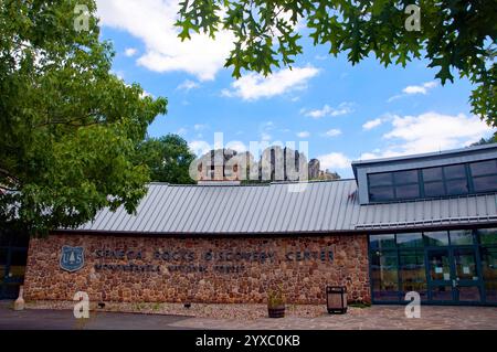 Seneca Rocks Discovery Center, Virginia Occidentale Foto Stock