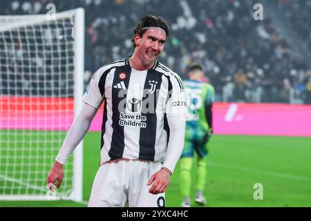 Torino, Italia. 14 dicembre 2024. Dusan Vlahovic della Juventus FC visto durante la partita di calcio di serie A 2024/25 tra Juventus FC e Venezia FC all'Allianz Stadium. Punteggio finale Juventus FC 1:1 Venezia FC credito: SOPA Images Limited/Alamy Live News Foto Stock