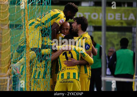 Tondela, PT, Portogallo. 15 dicembre 2024. Tondela (pt) 15/12/2024 - liga portugal meu super - cd tondela x portimonense Ã¢â‚¬' tondela player durante la partita tra tondela x portimonense, valida per la 14a prova della liga portugal 2 meu super, tenutasi allo stadio Joao Cardoso, a tondela, questa domenica pomeriggio (15) (Credit Image: © Alexandre Gomes/TheNEWS2 via ZUMA Press Wire) SOLO USO EDITORIALE! Non per USO commerciale! Foto Stock