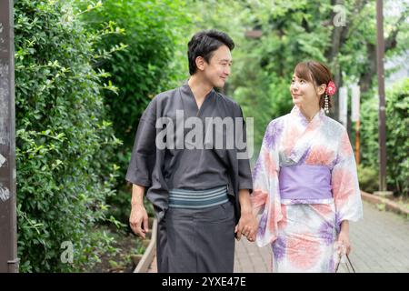 Coppia in yukata Foto Stock