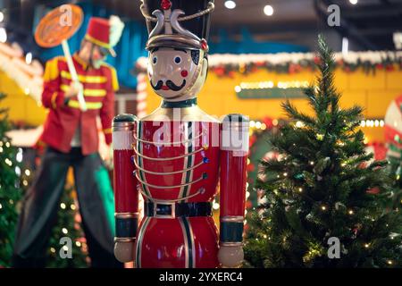 Gold Coast, Australia - giocattolo decorativo dello schiaccianoci soldato di Natale Foto Stock