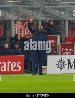 Milano, Italia. 15 dicembre 2024. Patrick Vieira in azione durante la partita di serie A tra Milan e Genoa del 15 dicembre 2024 allo Stadio Giuseppe Meazza di Milano, Italia Credit: Mairo Cinquetti/Alamy Live News Foto Stock