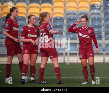 Worcester, Regno Unito. 15 dicembre 2024. Jade Bell celebra il suo 20 ° gol per il Northampton Town Women nella stagione 2024/25 nella vittoria 1-0 contro Worcester City Women al Sixways Stadium Worcester, credito: Clive Stapleton/Alamy Live News Foto Stock