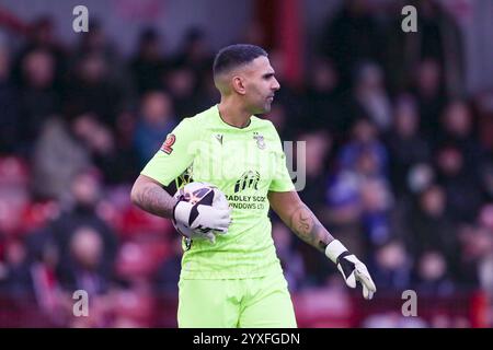 Tamworth, Regno Unito, 14 dicembre 2024. Jasbir Singh, portiere di Tamworth durante la partita della National League tra Tamworth e York City. (Crediti: Gustav Foto Stock