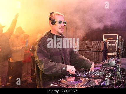 Olympic Valley, Stati Uniti. 15 dicembre 2024. DIPLO si esibisce sul palco durante il Tahoe Live Music Festival 2024 al Palisades Resort il 15 dicembre 2024 a Olympic Valley, California. Foto: Casey Flanigan/imageSPACE per Tahoe Live Credit: Imagespace/Alamy Live News Foto Stock