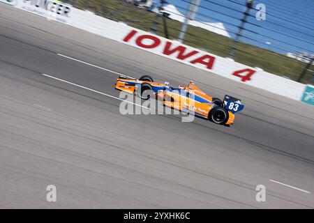 Newton Iowa, USA - 22 giugno 2012: IndyCar Iowa Corn 250. Corse all'autodromo Iowa Speedway. 83 Charlie Kimball Camarillo, California FlexPen NovoLog Foto Stock