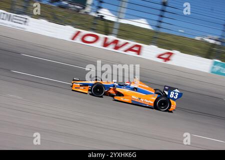 Newton Iowa, USA - 22 giugno 2012: IndyCar Iowa Corn 250. Corse all'autodromo Iowa Speedway. 83 Charlie Kimball Camarillo, California FlexPen NovoLog Foto Stock