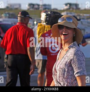 Newton Iowa, USA - 22 giugno 2012: IndyCar Iowa Corn 250. Corse all'autodromo Iowa Speedway. Ashley Judd è un'attrice americana, sposata con Dario Foto Stock