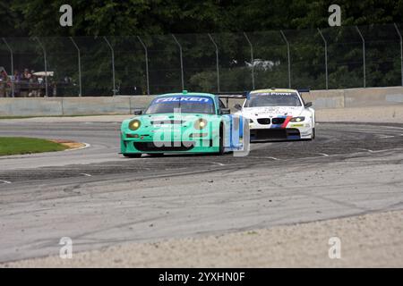 Elkhart Lake Wisconsin, USA - 18 agosto 2012: Road America Road Race Showcase, ALMS, auto sportive multi-class e gare di motori GT. American le Mans serie Foto Stock