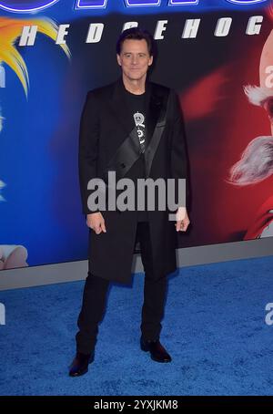 Hollywood, Stati Uniti. 16 dicembre 2024. Jim Carrey arriva alla prima di Los Angeles di "Sonic the Hedgehog 3" della Paramount tenutasi al TCL Chinese Theater il 16 dicembre 2024 a Hollywood, CA. © Starbuck/AFF-USA.com Credit: AFF/Alamy Live News Foto Stock