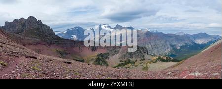 Vista dal Red Gap Pass, Glacier National Park, Montana, Stati Uniti Foto Stock