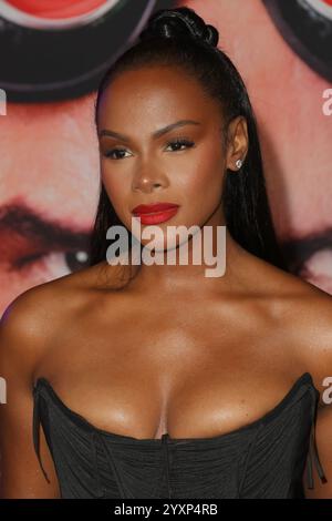 Los Angeles, Stati Uniti. 16 dicembre 2024. Tika Sumpter alla premiere "Sonic the Hedgehog 3" tenutasi al TCL Chinese Theatre, Los Angeles, CA, 16 dicembre 2024. Foto: Joseph Martinez/PictureLux credito: PictureLux/The Hollywood Archive/Alamy Live News Foto Stock