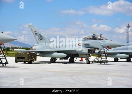 Qatar Emiri Air Force EF2000 Typhoon sulla rampa della Konya Air base, Turchia. Foto Stock