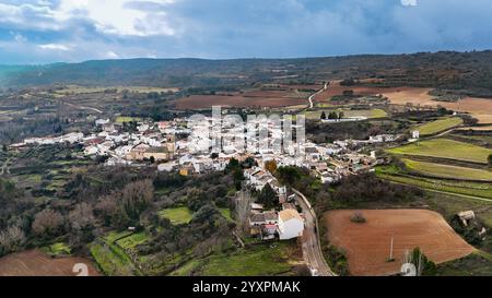 Fotografia aerea di una città nella regione di la Alcarria. Foto Stock