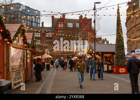 Mercatino di Natale 2024 di Sheffield Foto Stock