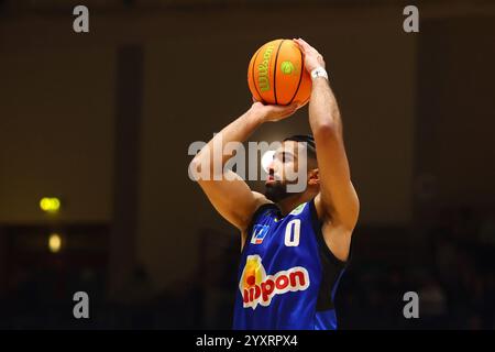 Tyreese Blunt (Crailsheim) EPG Guardians Coblenza - Harko Merlins Crailsheim, Basketball, Proa, 16.12.2024foto: Rene Weiss/Eibner Foto Stock