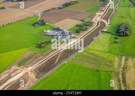 Veduta aerea, cantiere in costruzione sulla diga tra Dornick e Dornicksche Ward, zona di conservazione del paesaggio LSG, Vrasselt, Emmerich am Rhein, Lower RH Foto Stock