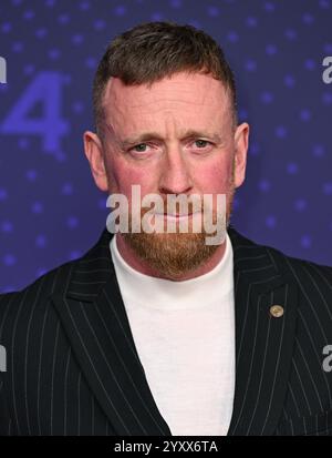 Salford, Regno Unito. 17 dicembre 2024. Bradley Wiggins arriva alla BBC Sports Personality of the Year 2024, MediaCityUK. Crediti: Doug Peters/EMPICS/Alamy Live News Foto Stock