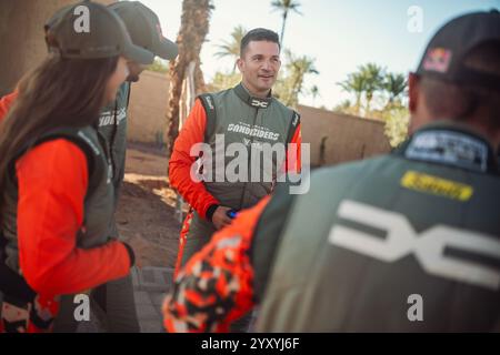 ATTENZIONE REDATTORI - DISTRIBUIRE LE FOTO - SOLO USO EDITORIALE - CREDITO OBBLIGATORIO: STAMPA DACIA distribuire le foto pubblicate venerdì 04 ottobre 2024, da Eric Dupain mostra Fabian Luquin durante l'ultima edizione dei preparativi Dakar. *** Belga e belga Editorial Board declinano ogni responsabilità per quanto riguarda il contenuto di questa immagine. *** BELGA FOTO CONSEGNA STAMPA DACIA Foto Stock