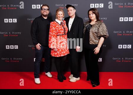 (Da sinistra a destra) James Corden, Joanna Page, Mathew Horne e Ruth Jones partecipano a un evento di lancio della BBC per Gavin e Stacey: The finale, all'Ham Yard Hotel di Londra. Data foto: Mercoledì 18 dicembre 2024. Foto Stock