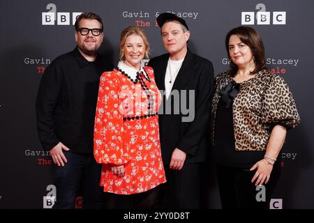 (Da sinistra a destra) James Corden, Joanna Page, Mathew Horne e Ruth Jones partecipano a un evento di lancio della BBC per Gavin e Stacey: The finale, all'Ham Yard Hotel di Londra. Data foto: Mercoledì 18 dicembre 2024. Foto Stock