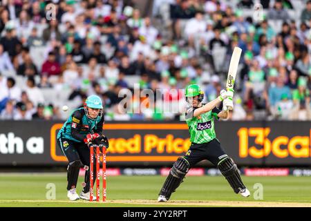 Melbourne, Australia, 18 dicembre 2024. Sam Harper dei Melbourne Stars batte durante la partita T20 del KFC Big Bash League (BBL14) tra i Melbourne Stars e i Brisbane Heat al Melbourne Cricket Ground il 18 dicembre 2024 a Melbourne, Australia. Crediti: Santanu Banik/Speed Media/Alamy Live News Foto Stock