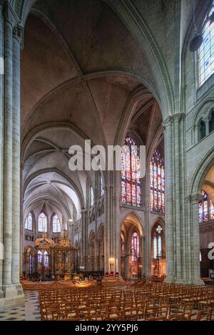 Kathedrale Saint-Etienne, erste gotische Kathedrale, Sens, Burgund, dipartimento Yonne, regione Bourgogne-Franca-Contea, Frankreich *** Cattedrale di Saint Etienne, prima cattedrale gotica, Sens, Borgogna, dipartimento di Yonne, regione di Bourgogne Franche Comte, Francia Foto Stock