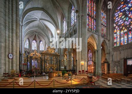 Kathedrale Saint-Etienne, erste gotische Kathedrale, Sens, Burgund, dipartimento Yonne, regione Bourgogne-Franca-Contea, Frankreich *** Cattedrale di Saint Etienne, prima cattedrale gotica, Sens, Borgogna, dipartimento di Yonne, regione di Bourgogne Franche Comte, Francia Foto Stock