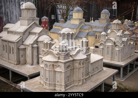 Modello in scala (maquette) degli edifici della città vecchia e dei luoghi di interesse con molti dettagli. Ricostruzione di antiche architetture, chiese e monasteri. Foto Stock