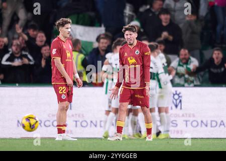 Elche, Spagna. 19 dicembre 2024. ELCHE, SPAGNA - 19 DICEMBRE: Unai Vencedor Central centrocampo del Racing Club de Santander reagisce durante il LaLiga Hypermotion match tra Elche CF e Racing Club de Santander allo stadio Manuel Martinez Valero il 19 dicembre 2024 a Elche, Spagna. (Foto di Francisco Macia/Photo Players Images/Magara Press) crediti: Magara Press SL/Alamy Live News Foto Stock