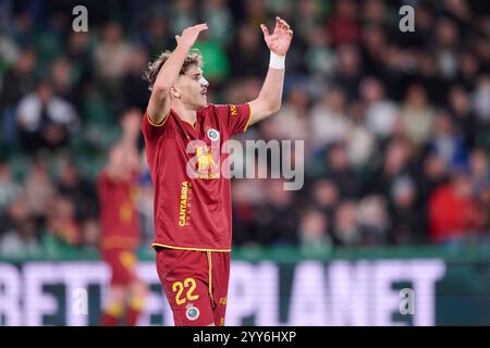 Elche, Spagna. 19 dicembre 2024. ELCHE, SPAGNA - 19 DICEMBRE: Pablo Rodriguez secondo attaccante del Racing Club de Santander reagisce durante il LaLiga Hypermotion match tra Elche CF e Racing Club de Santander allo stadio Manuel Martinez Valero il 19 dicembre 2024 a Elche, Spagna. (Foto di Francisco Macia/Photo Players Images/Magara Press) crediti: Magara Press SL/Alamy Live News Foto Stock