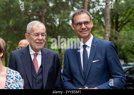 Österreich, Vorarlberg: Bregenzer Festspiele 2024 Eröffnung 17. Juli 2024 Bundespräsident Van der Bellen & Landeshauptmann Markus Wallner Copyright: XLukaxKolanovicx Foto Stock