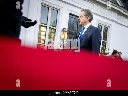 L'AIA - il ministro della gestione delle infrastrutture e dell'acqua Barry Madlener arriva al Catshuis per il consiglio dei ministri settimanale. ANP KOEN VAN WEEL netherlands Out - belgio Out Foto Stock