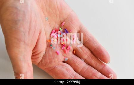 Nanoplastica e microplastica Foto Stock