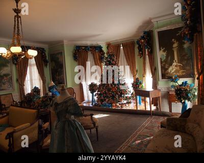 Decorazioni natalizie vittoriane del Ringwood State Park per il 2024. Decorazioni delle camere belle e ornate nella casa padronale del Ringwood State Park a New Jersey Foto Stock