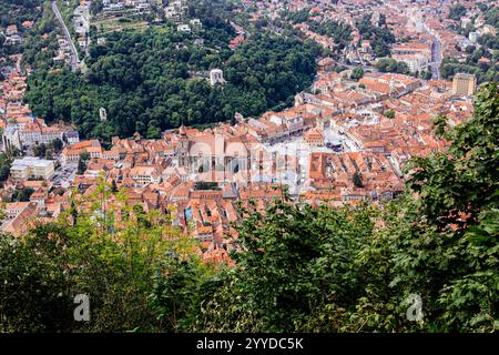 BRASOV (ROMANIA) - la funicolare Brașov offre una salita panoramica al monte Tampa, offrendo viste panoramiche mozzafiato della città medievale Foto Stock